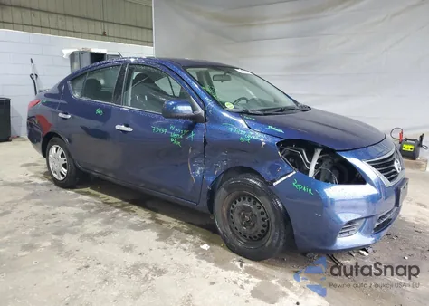 2014 Nissan Versa S z USA, uszkodzony, nr VIN 3N1CN7AP1EL821687